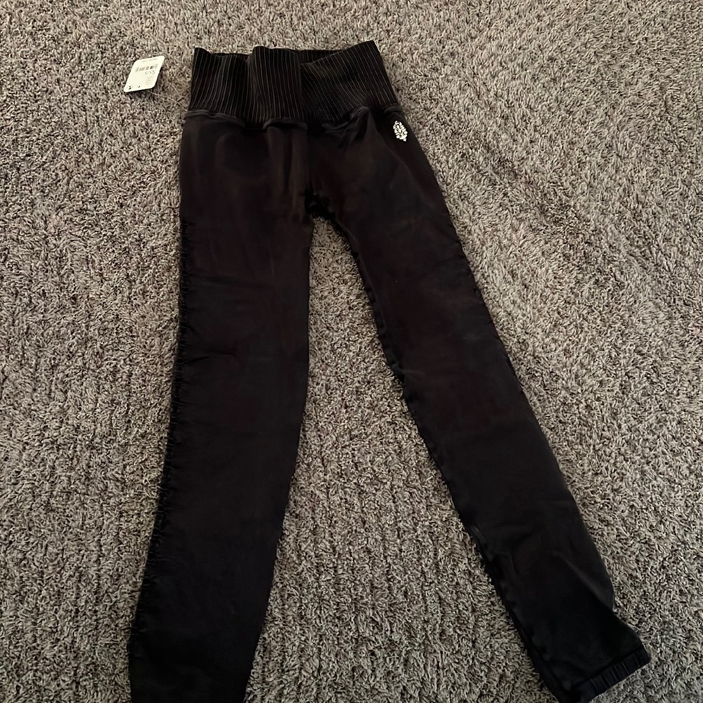 Black free people movement leggings